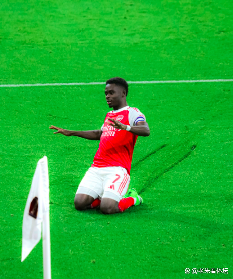 德州扑克-阿森纳后防线遭遇伤病潮，主帅愁眉不展