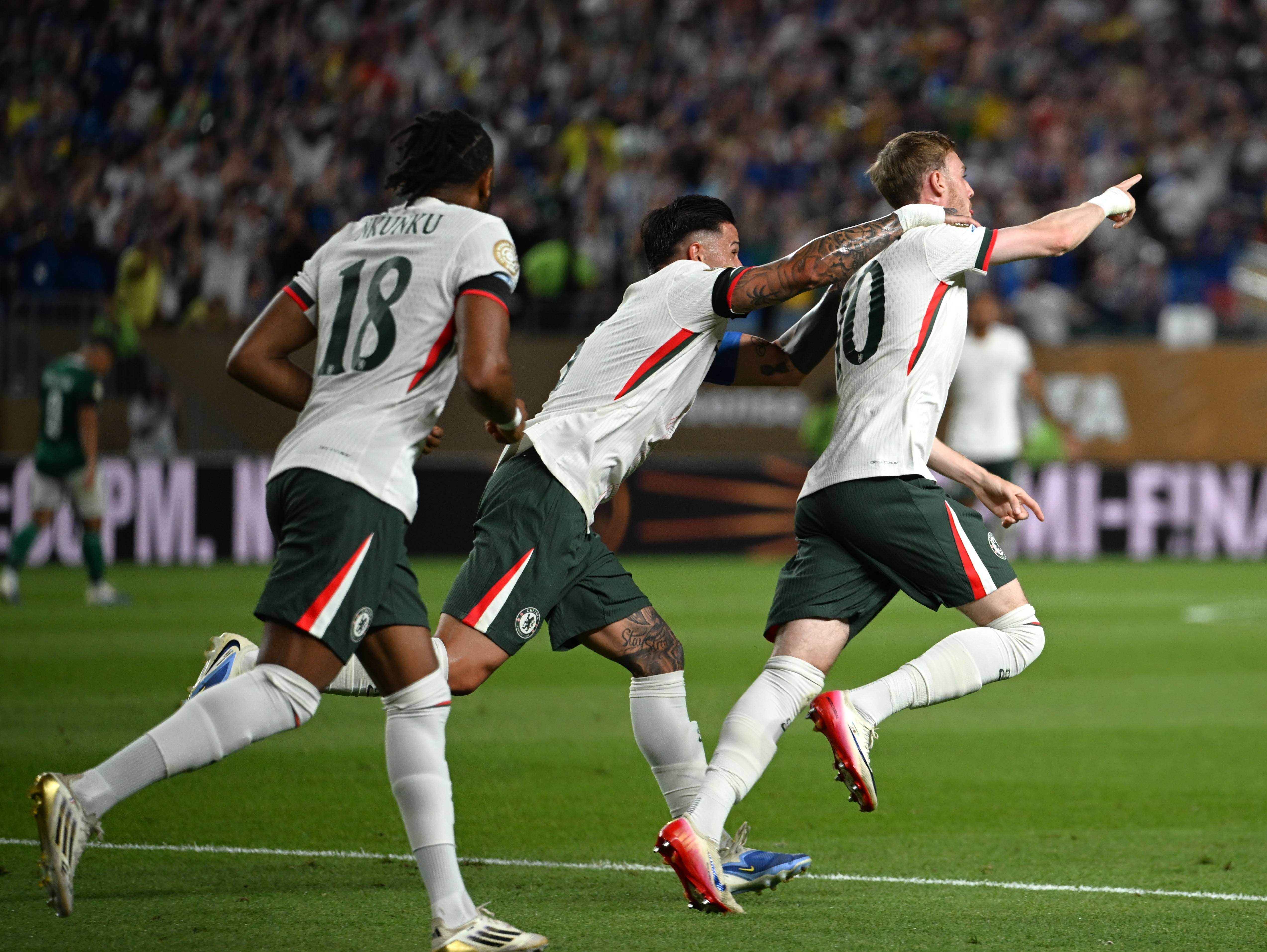 切尔西客场胜利，提前晋级淘汰赛(切尔西比赛赛程表)