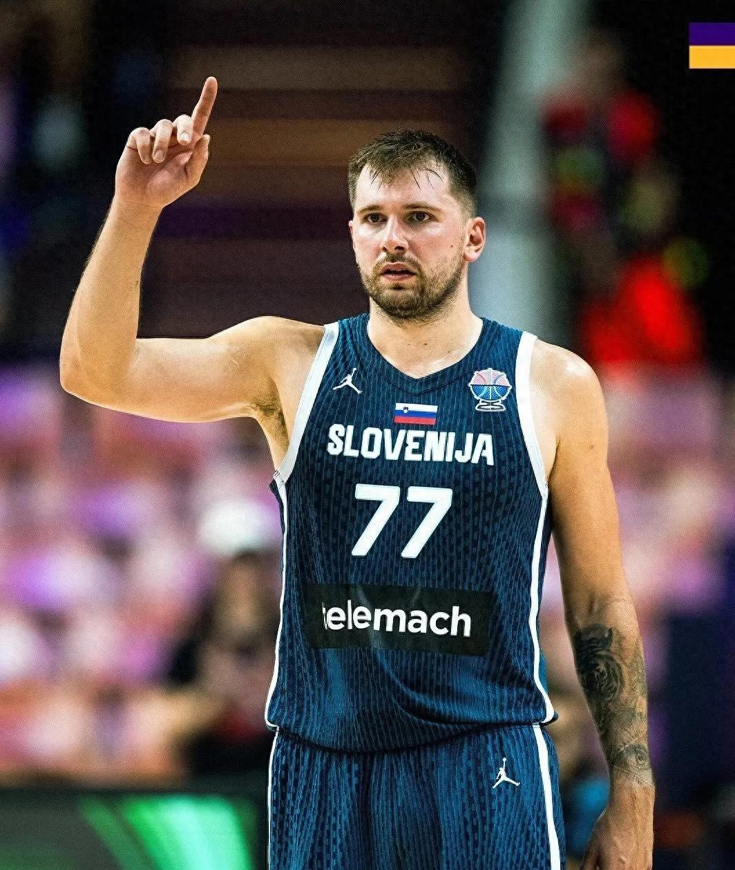 包含斯洛文尼亚队客场绝杀白俄罗斯，惊险保住晋级机会的词条